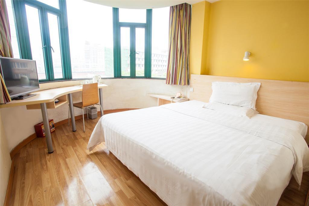 7Days Inn Qingdao Haiyunan Xinglong Road Bilik gambar